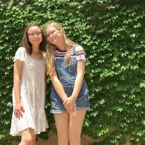 Meet your Posher, Lauren